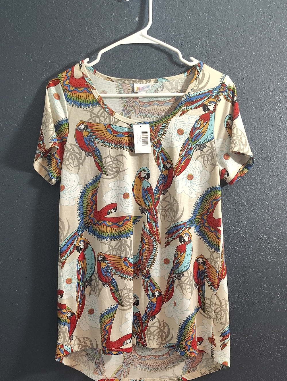 Tropical Soft  Exotic Colorful Parrot Print T-shirt